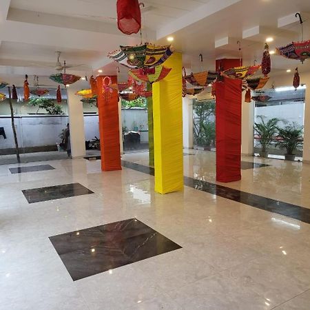 Hotel Nirvana Residency นาคปุระ ภายนอก รูปภาพ